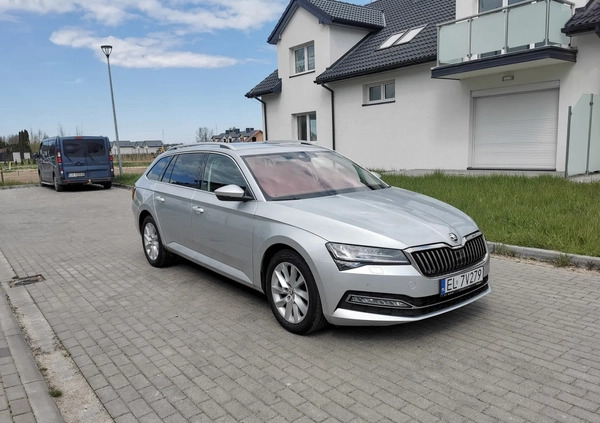 Skoda Superb cena 99900 przebieg: 181000, rok produkcji 2020 z Nowe małe 631